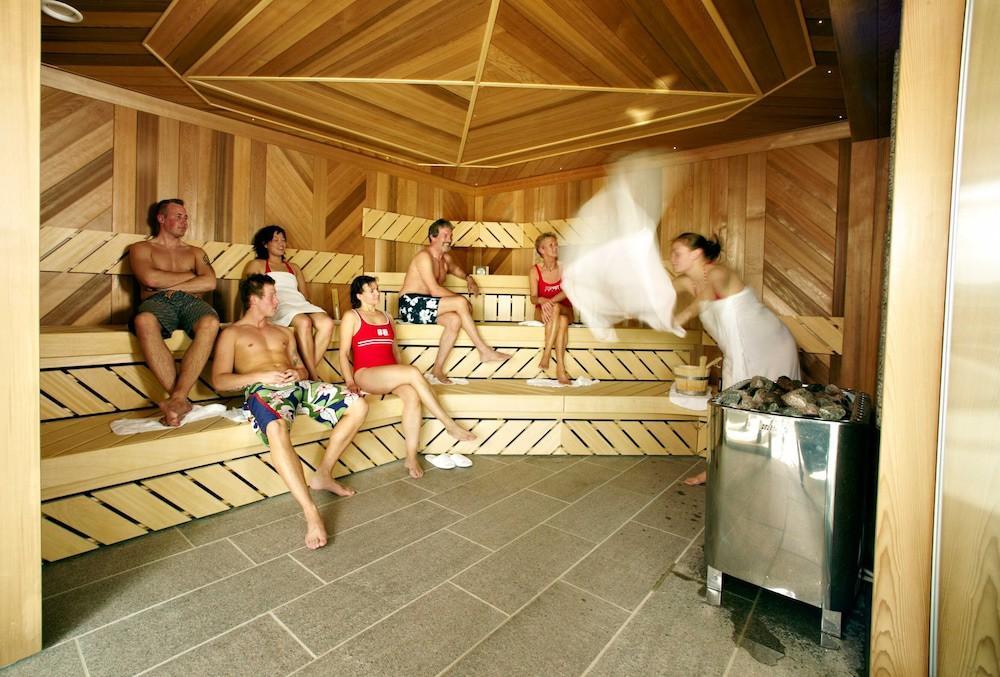 Griffen Spa Hotel Ronne Ngoại thất bức ảnh