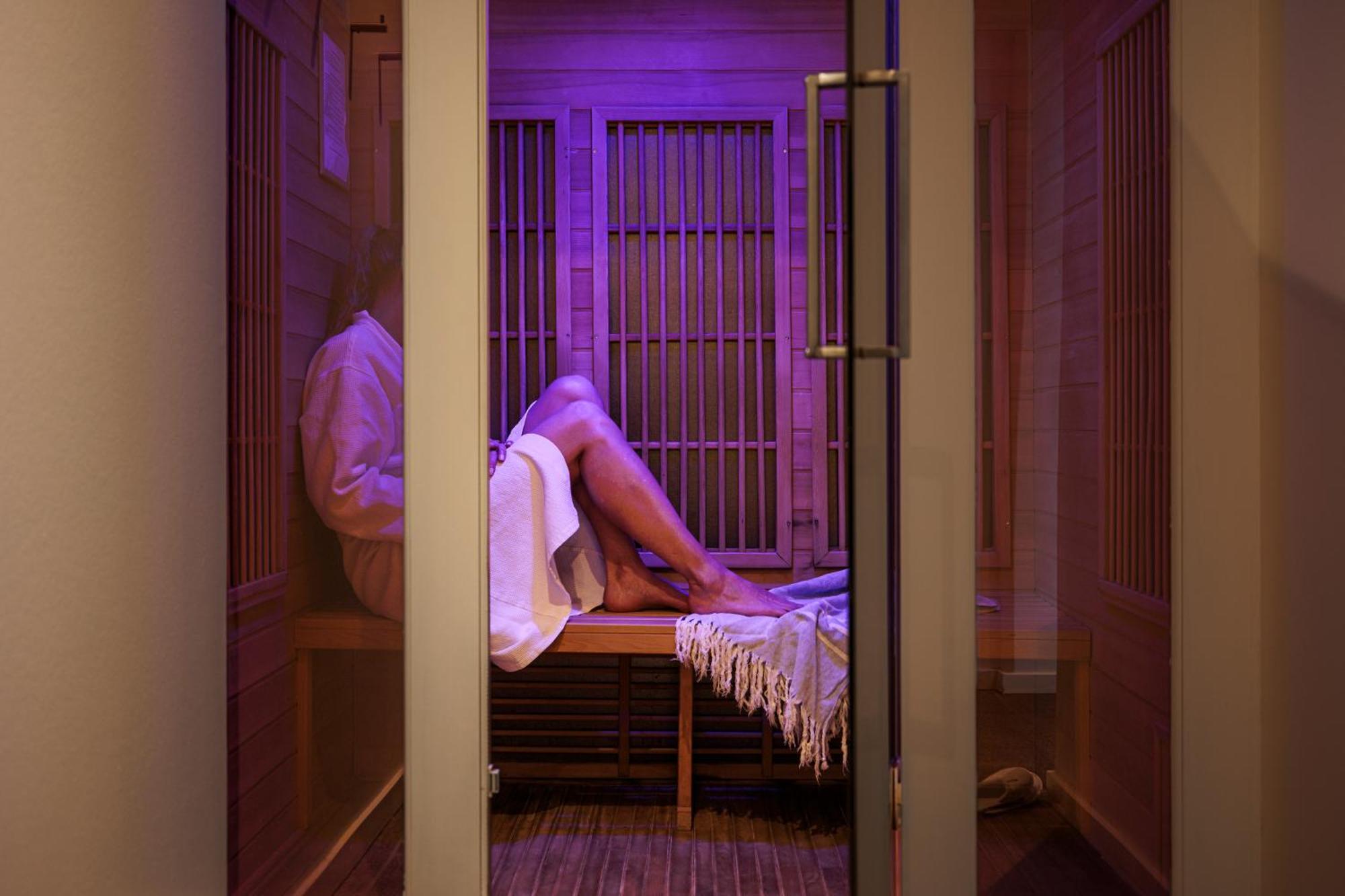 Griffen Spa Hotel Ronne Ngoại thất bức ảnh